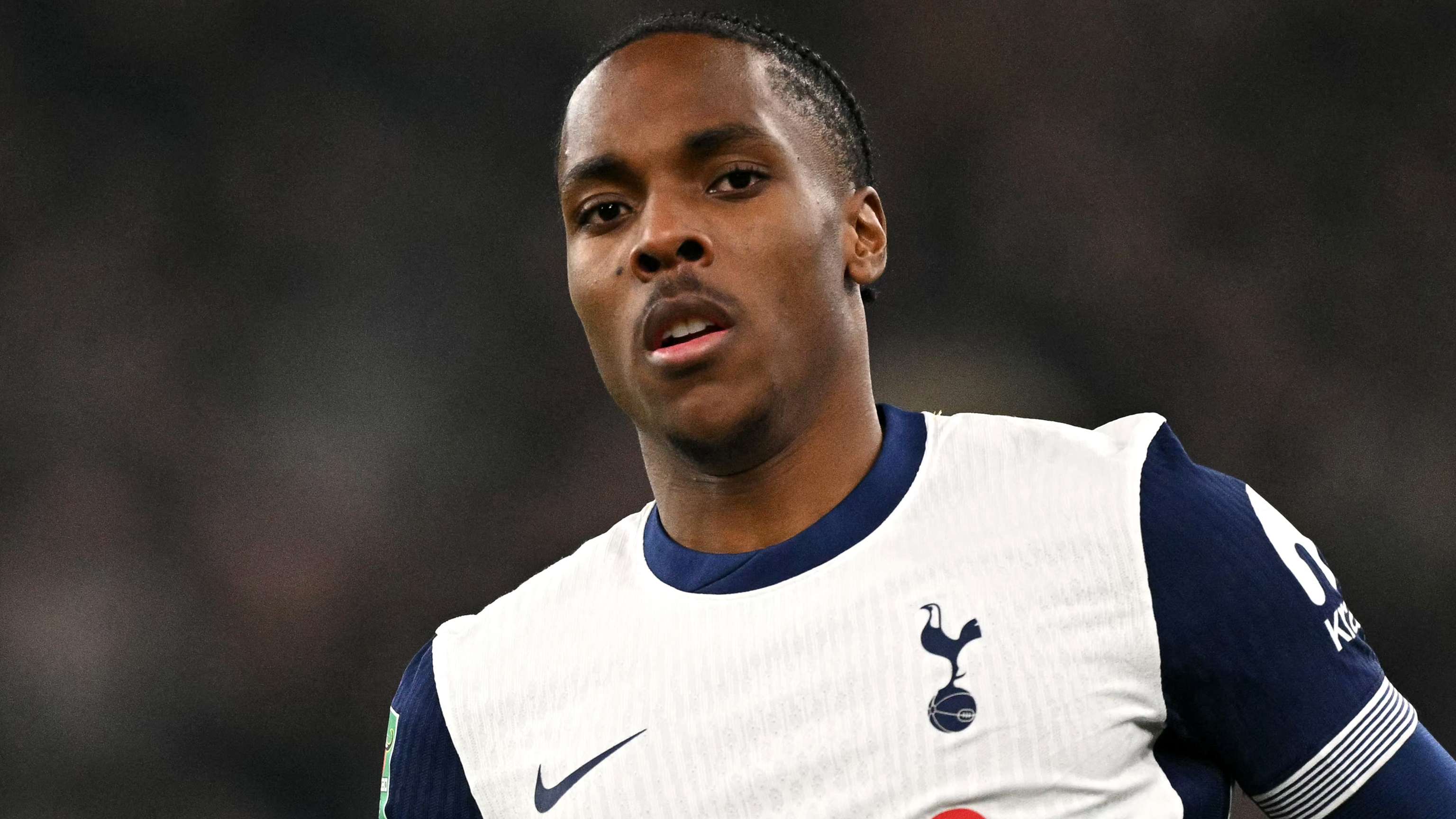 尤其是在英 尤其是在英